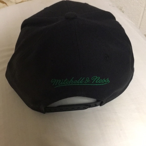 SnapBack - Picture 3 of 4